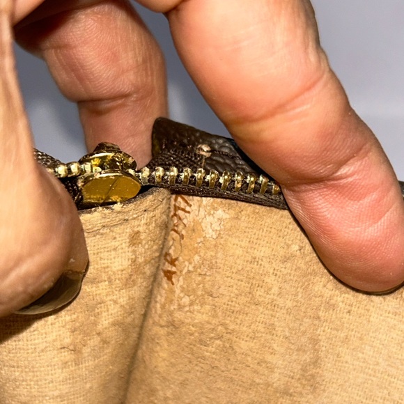 Vintage LOUIS VUITTON Monogram Women’s Bucket Pouch GM Brown, Beige Authentic - Picture 4 of 17